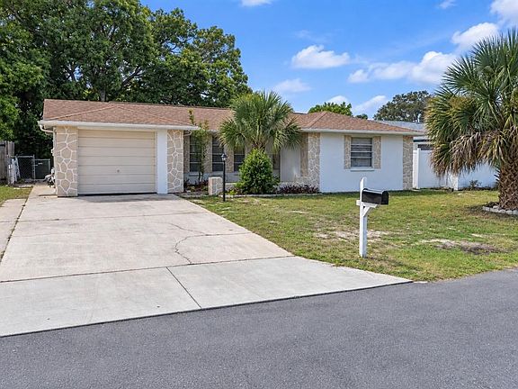 2nd image of 7904 JUDITH CRESCENT