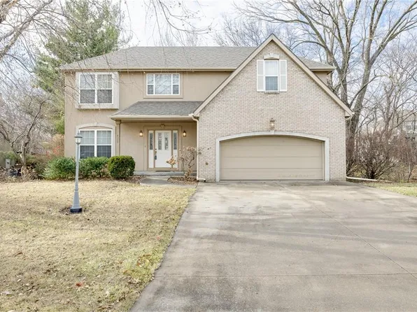 4308 N Devonshire Dr, Saint Joseph, MO 64506