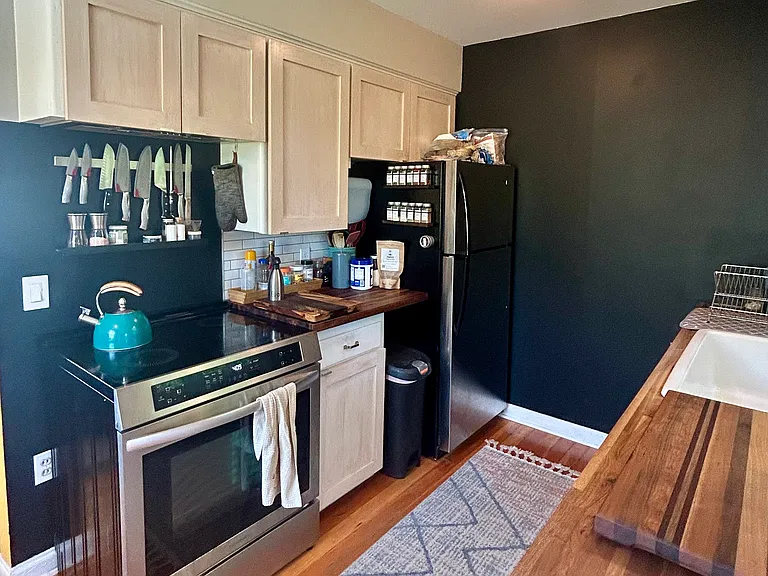 8616 SE Raymond Ct — Photo 10