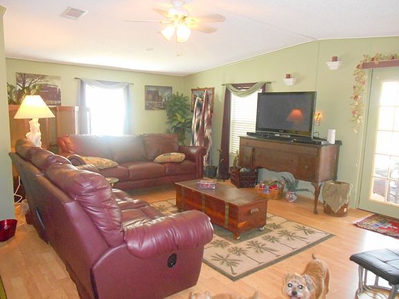 5th image of 496 E Trevino Cir