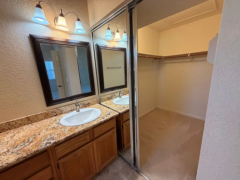 3906 Eilene Ct — Photo 22