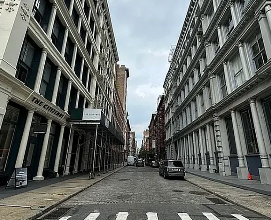 1st image of 31 Crosby St APT 21