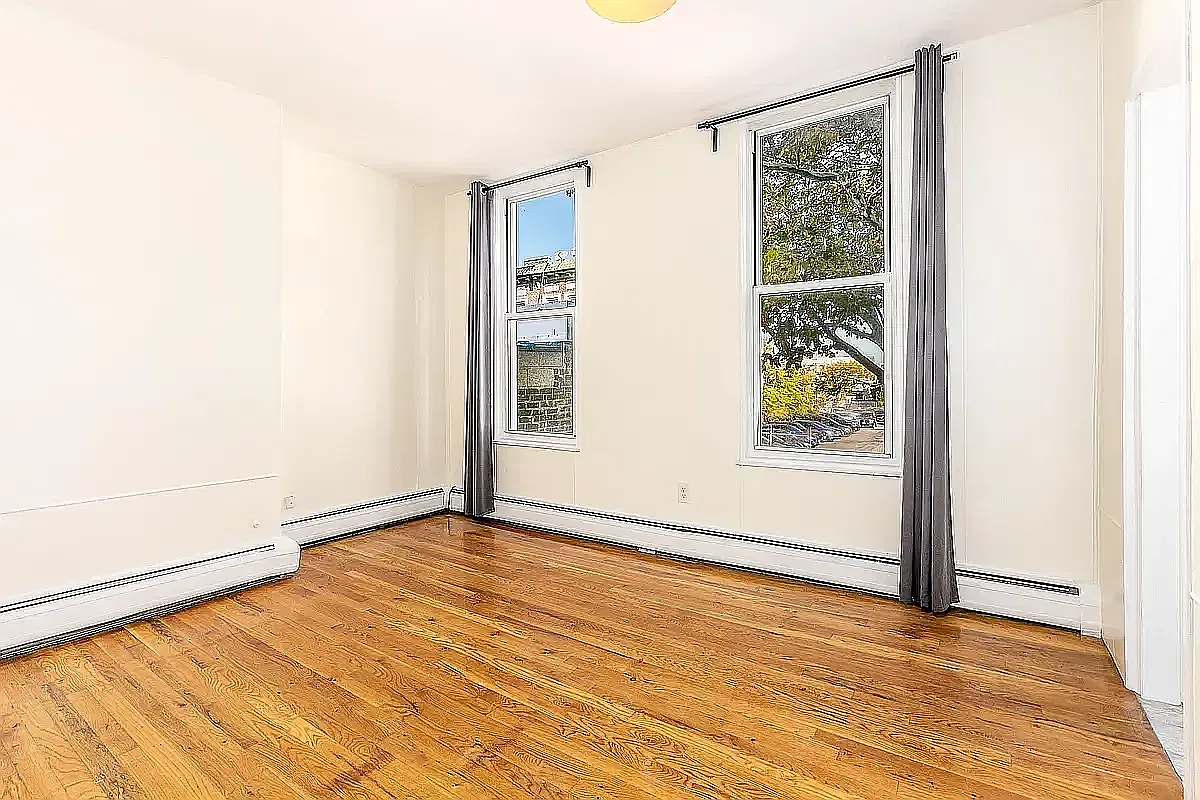 148 29th Street — Photo 3