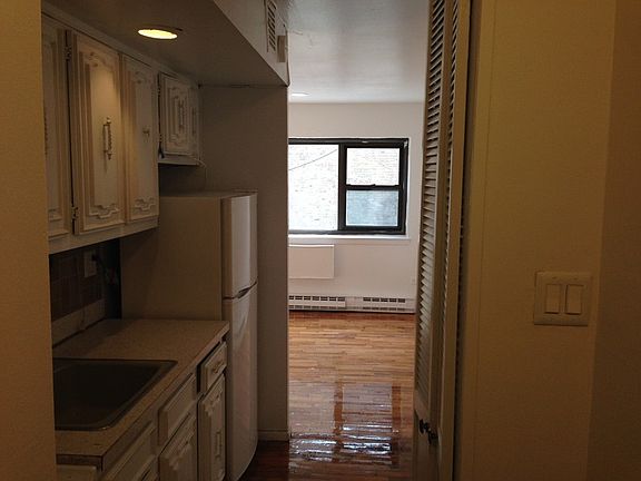 5th image of 1210 Astoria Park S APT 1F