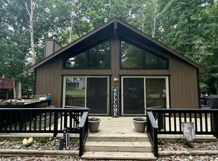 246 Shingle Mill Dr, Drums, PA 18222