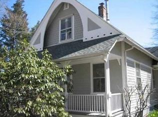 24 Gardiner Ave, North Kingstown, RI 02852