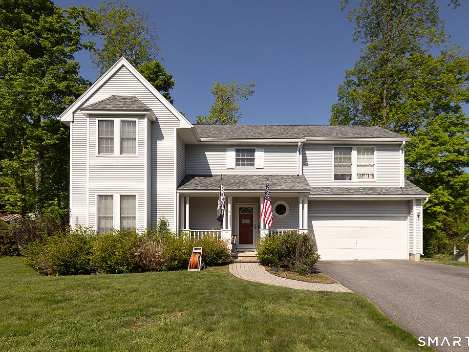 1st image of 205 Oakbrook Lane