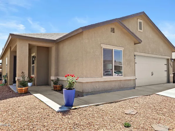 5923 Beechwood St, Santa Teresa, NM 88008