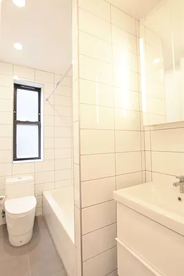 Rented by Bold New York | media 18