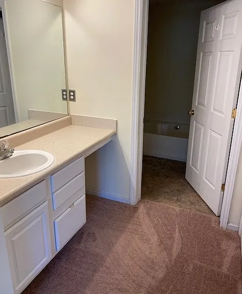 1490 Amanda Park Ln — Photo 5