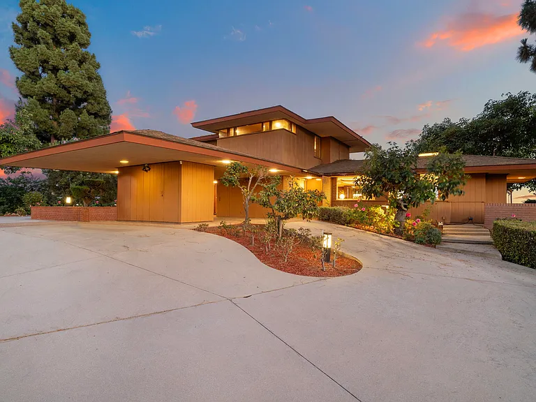 540 Reposado Dr — Photo 51