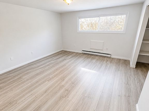 4th image of 52A6 E Perry Hill Rd #6E