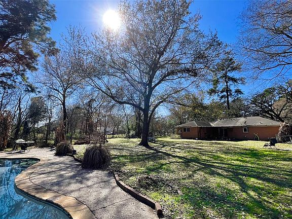 5th image of 11502 Glenora Drive