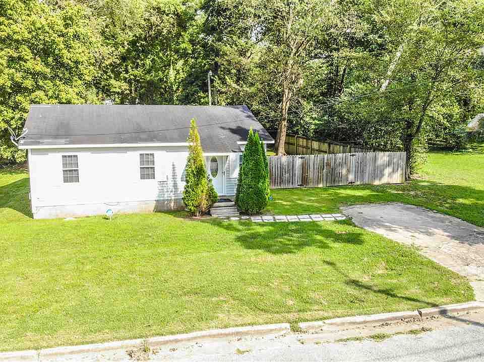 1st image of 226 S Bond Ave