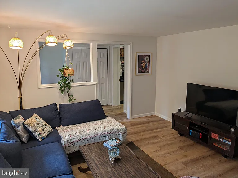164 Ashley Dr — Photo 4
