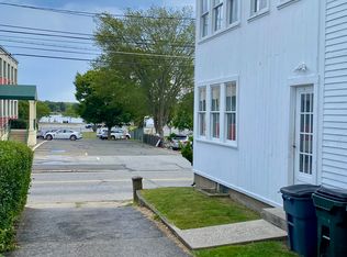 199 Merrimac St #4, Newburyport, MA 01950