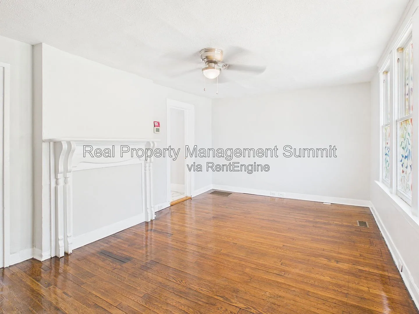 2 bed, 2.0 bath, 1320 sqft, $1,600 — Photo 2