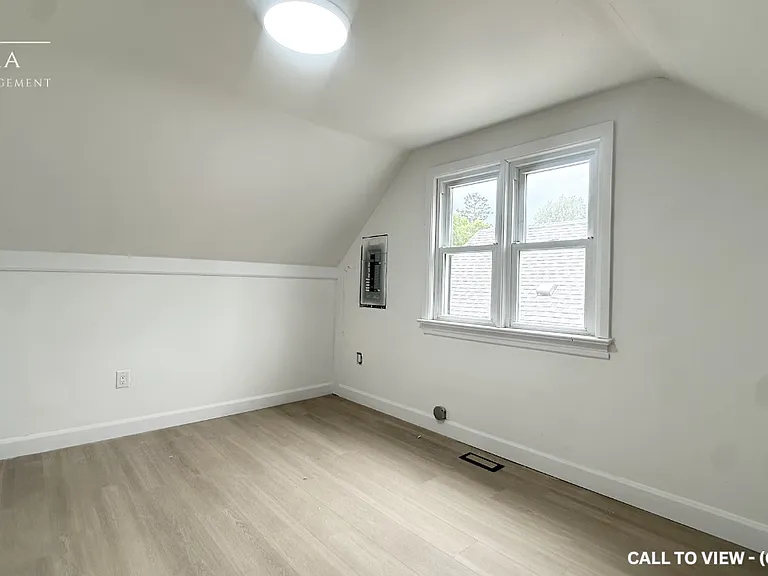 419 Ronald St #3 — Photo 5