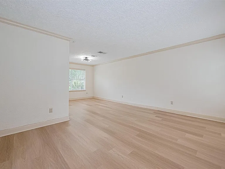 3614 Bee Bayou Ln — Photo 17