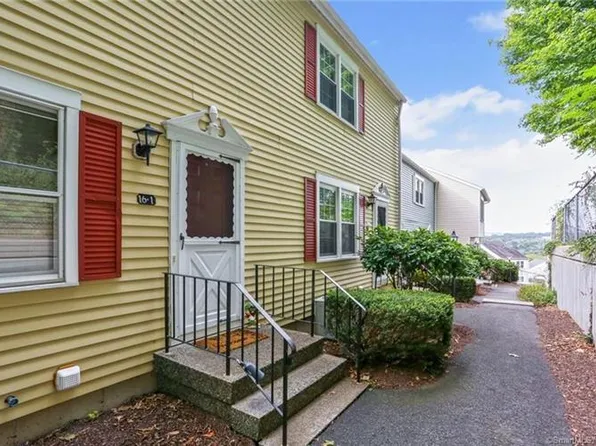 55 Mill Plain Rd #16-1, Danbury, CT 06810