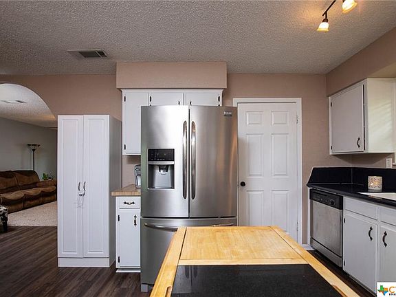 2nd image of 504 Traci Dr