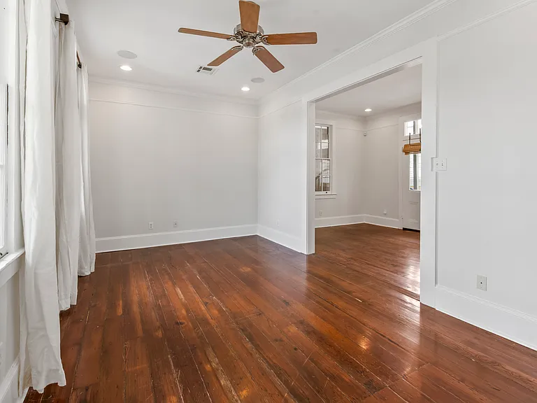 2217 Laurel St #4 — Photo 8
