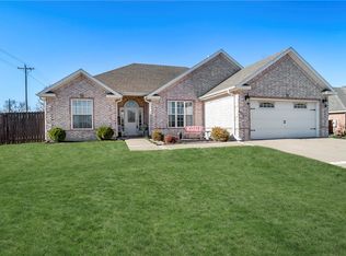 101 Blair Cir, Pea Ridge, AR 72751