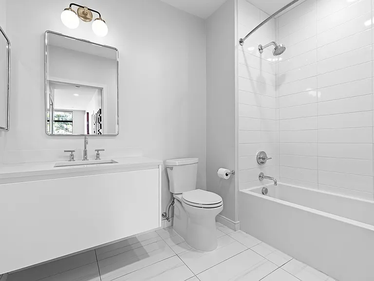 195 Washington St #525 — Photo 13