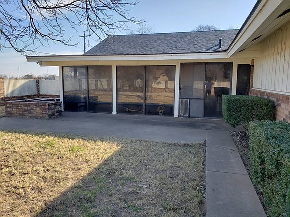 5th image of 2709 Oaklawn Dr