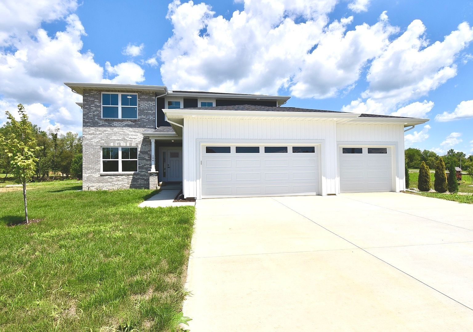 104 Raef Rd, Downs, IL 61736 MLS 11746934 Zillow