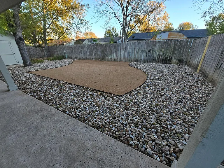 2915 Bushnell Dr — Photo 24