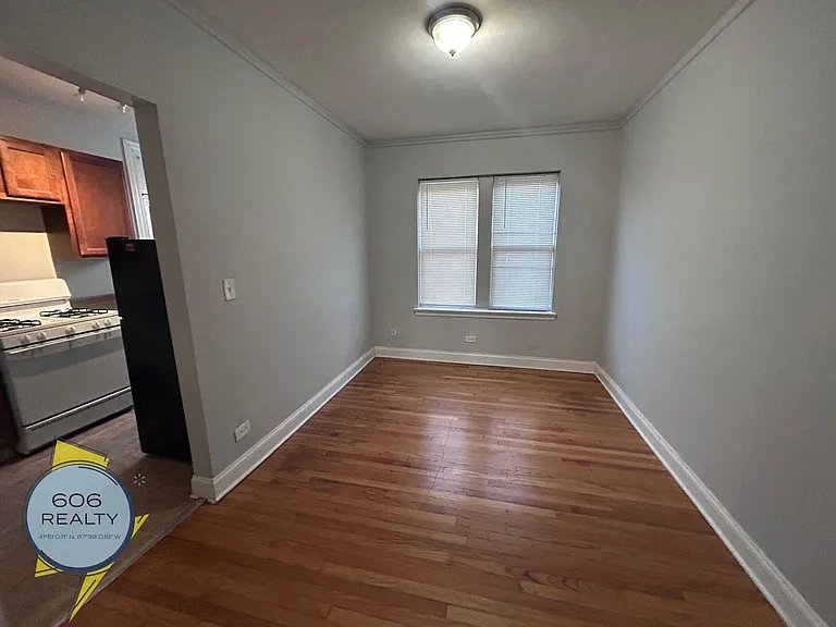 7350 N Damen Ave #G — Photo 12