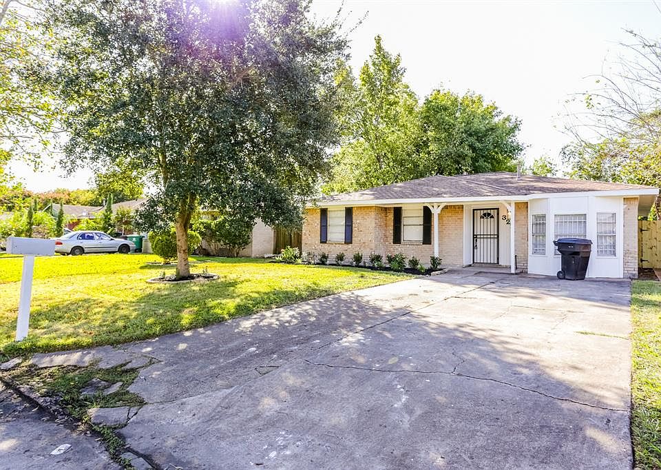 1st image of 3223 Knotty Oaks Trl