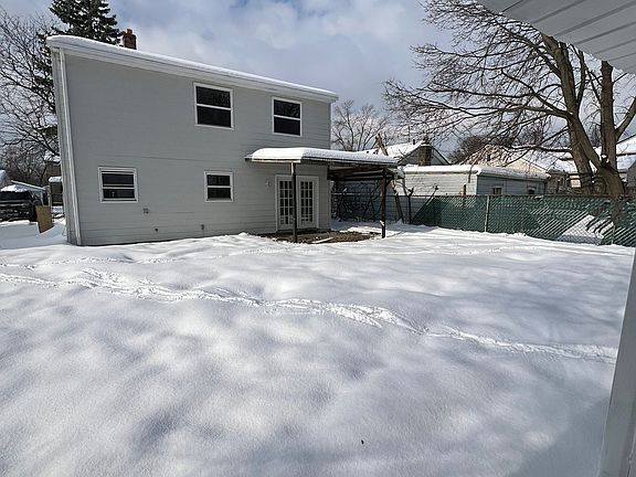 3rd image of 1251 E 360th St