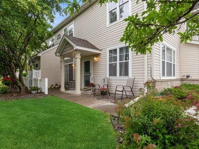 5075 Holly Ln N UNIT 4, Minneapolis, MN 55446 | Zillow