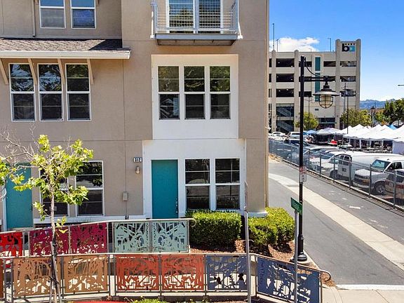 5th image of 312 Marina Way