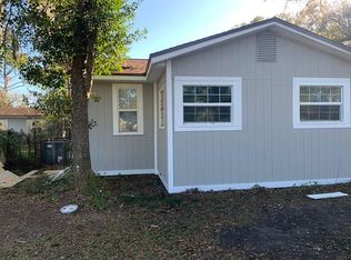 324 Bird Rd, Jacksonville, FL 32218