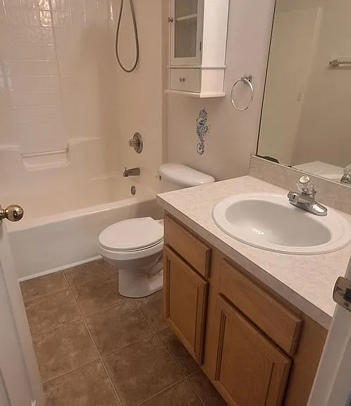 2891 Stratford Pointe Dr — Photo 17