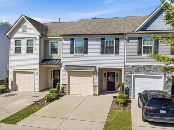 30 S Grey Abbey Dr, Clayton, NC 27527