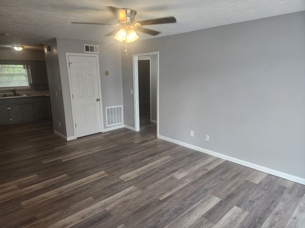 309 W Main St APT 1