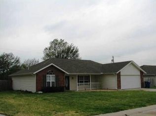 2205 Holly Ln, Miami, OK 74354