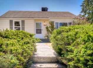 647 SW 138th St, Burien, WA 98166