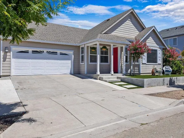 2348 Arista Lane, Santa Rosa, CA 95403