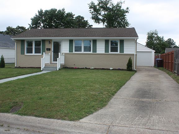 2nd image of 305 Velva Dr