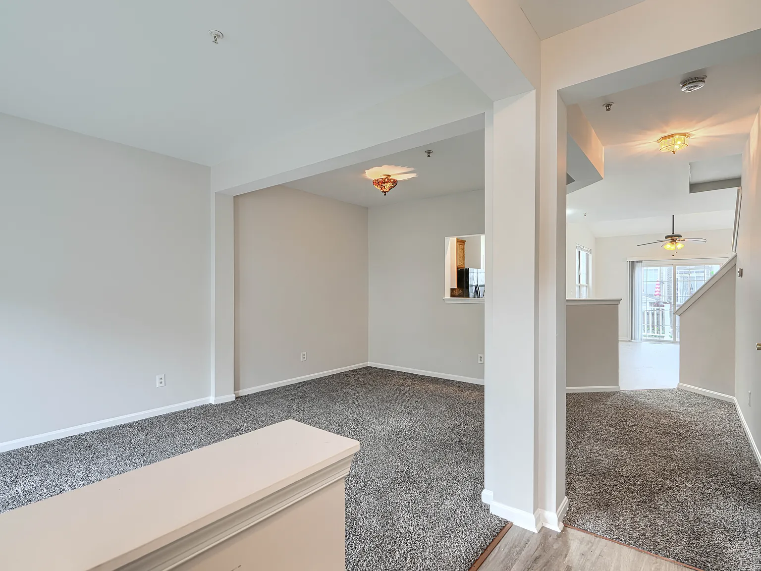 3 bed, 1780 sqft, $3,050 — Photo 2