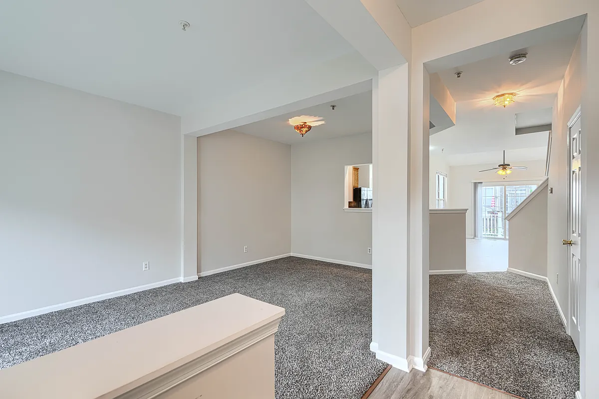 Building Photo - 4942 Bristle Cone Cir