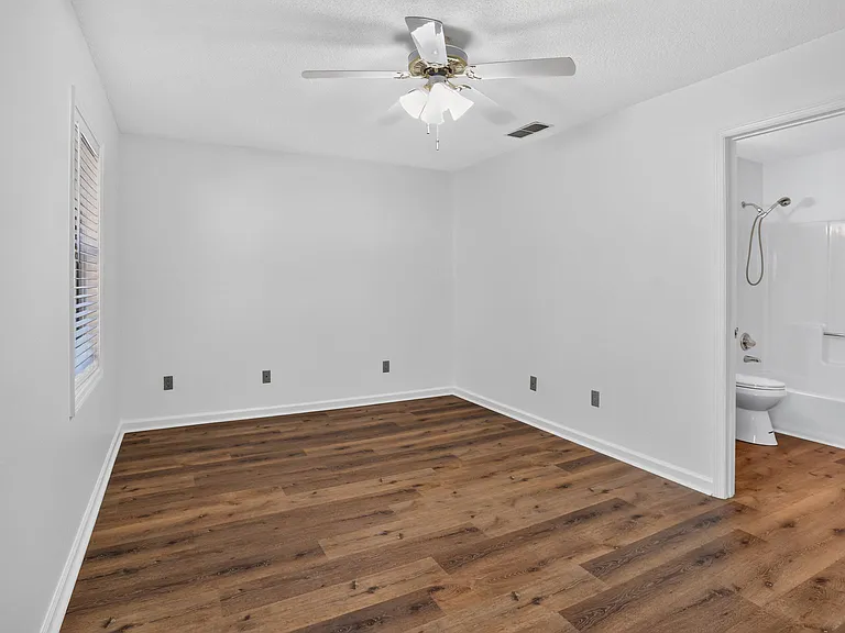 1055 Westfield Trce SE — Photo 29