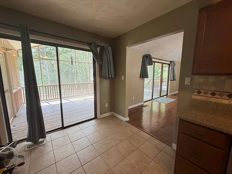 332 Quail Holw — Photo 18