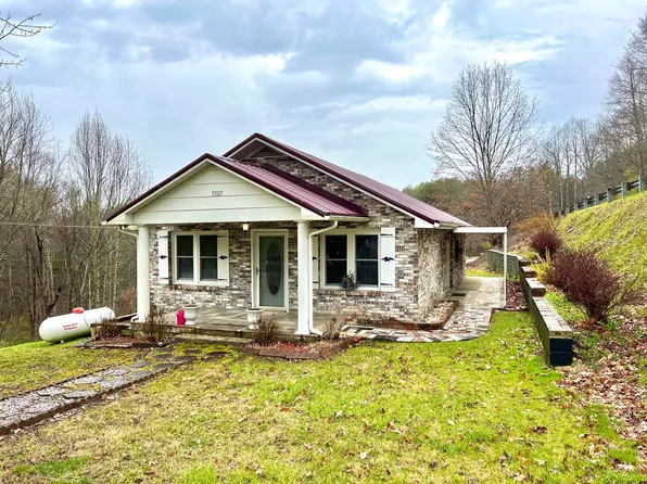5507 Thackers Branch Rd, Norton, VA 24273