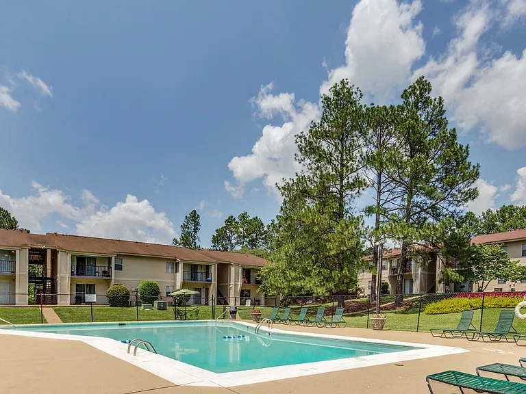 High Country Apartments — Photo 5